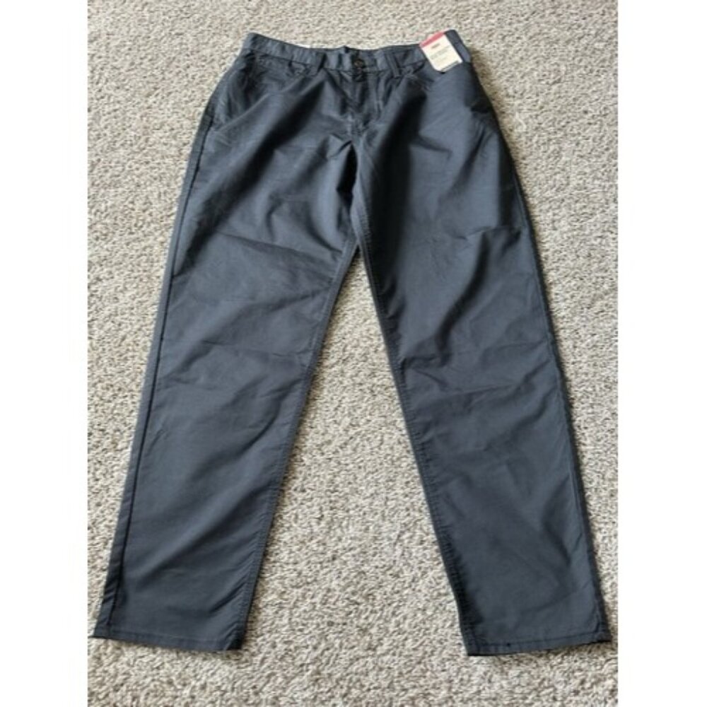 Levis Womens High-Waisted Mom Jeans Relaxed Tapered Leg Size 33 Pockets Casual